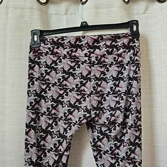 LULAROE LEGGINGS - Picture 4 of 8